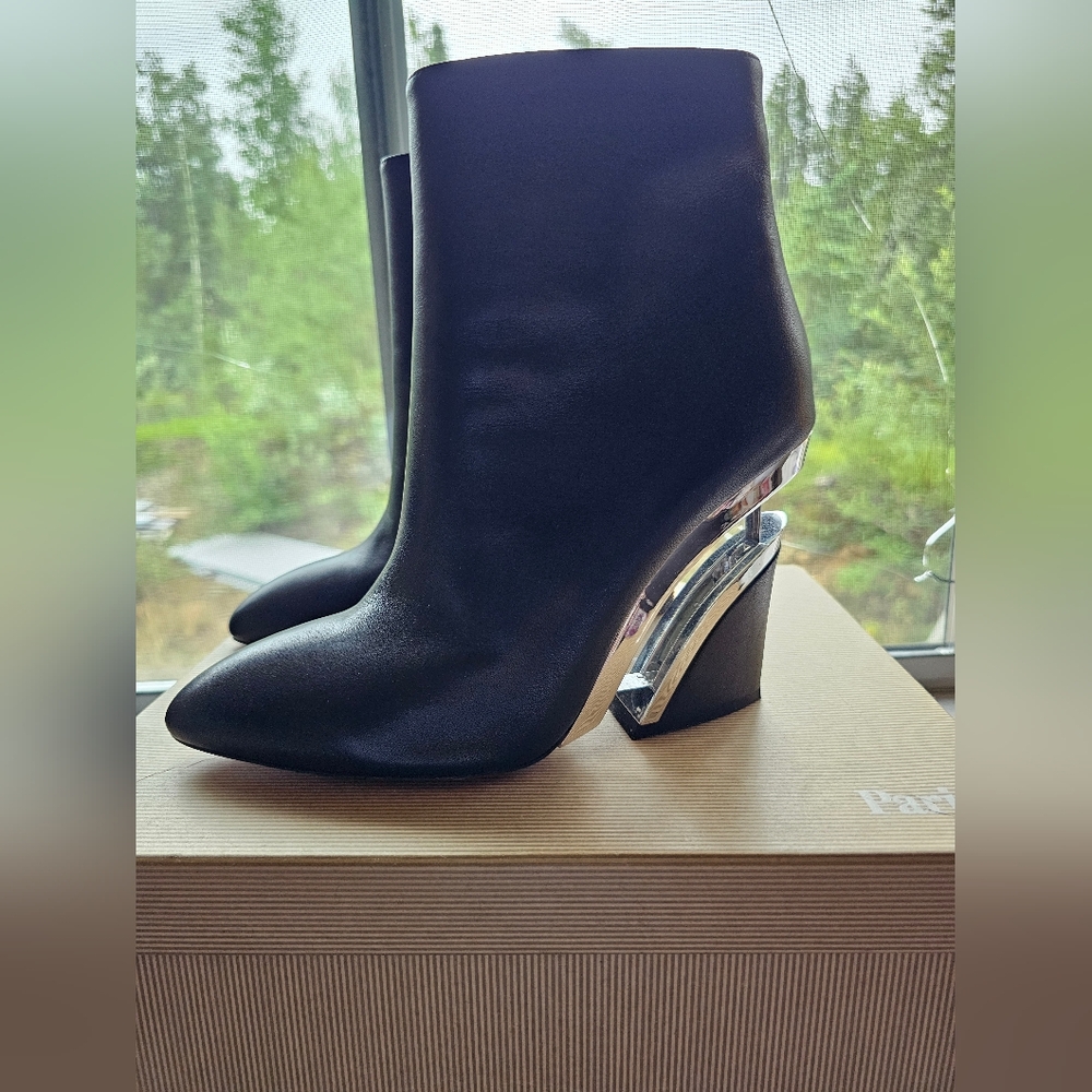COPY - Christian Louboutin bootie